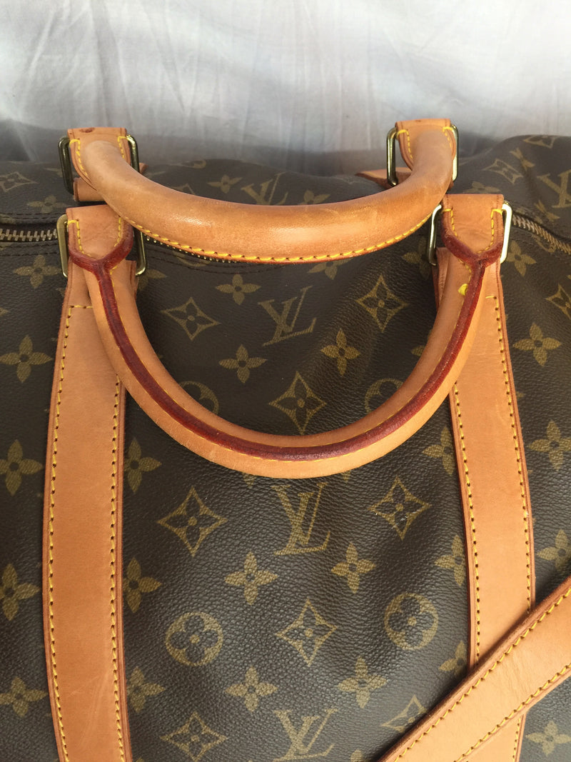 Louis Vuitton Monogram Keepall Bandouliere 60 Boston Duffle Bag with Strap  63lv4 at 1stDibs