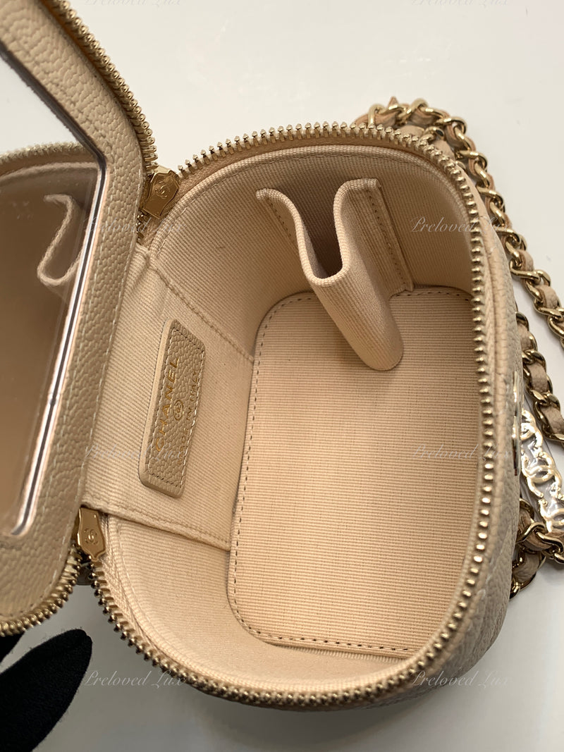 Chanel small classic box with chain price 2025