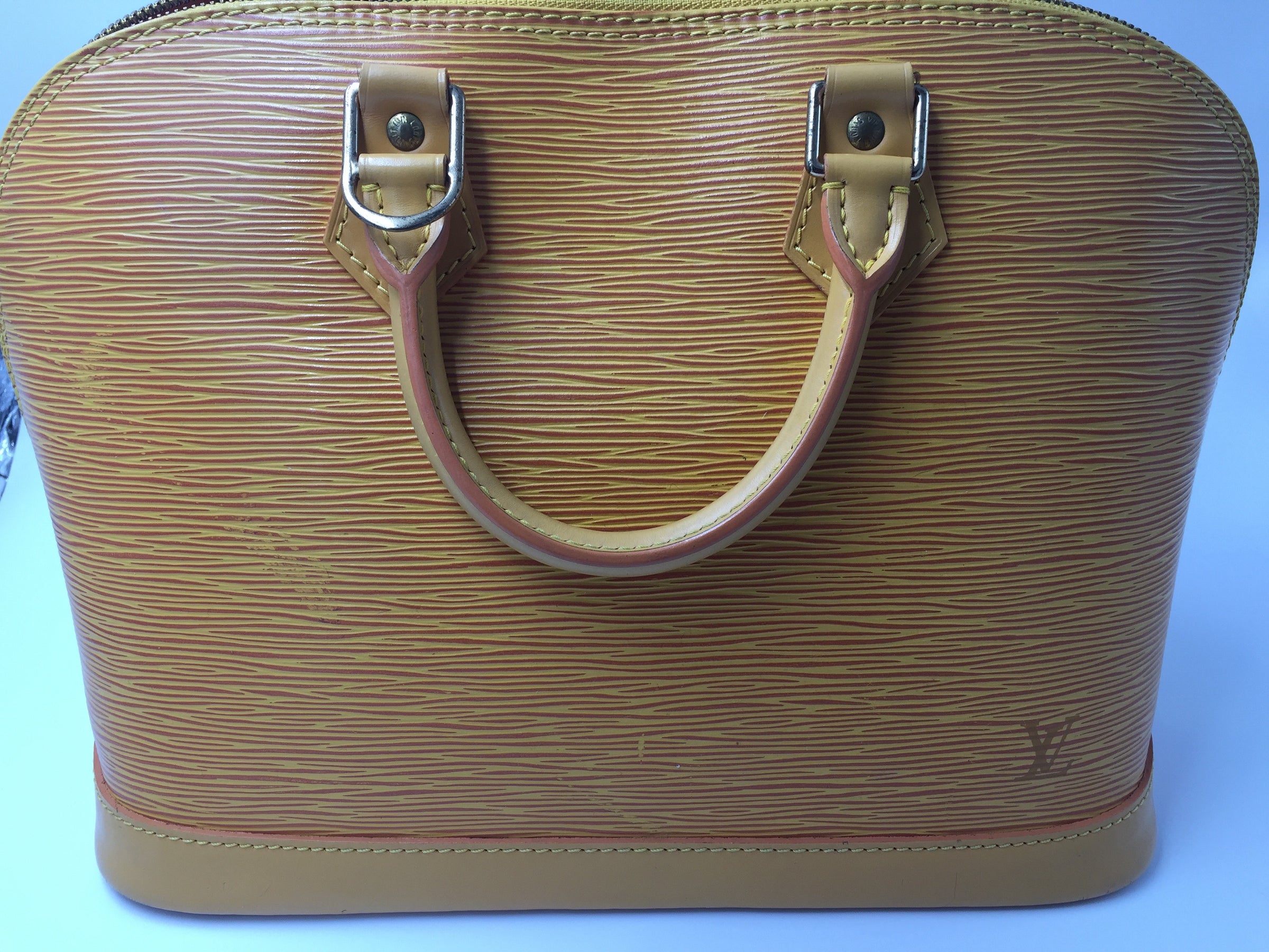 Louis Vuitton Alma PM Yellow Epi M52149