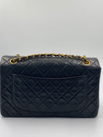 Sold-CHANEL Vintage Lambskin Medium/Large Single Flap Bag black/gold hardware