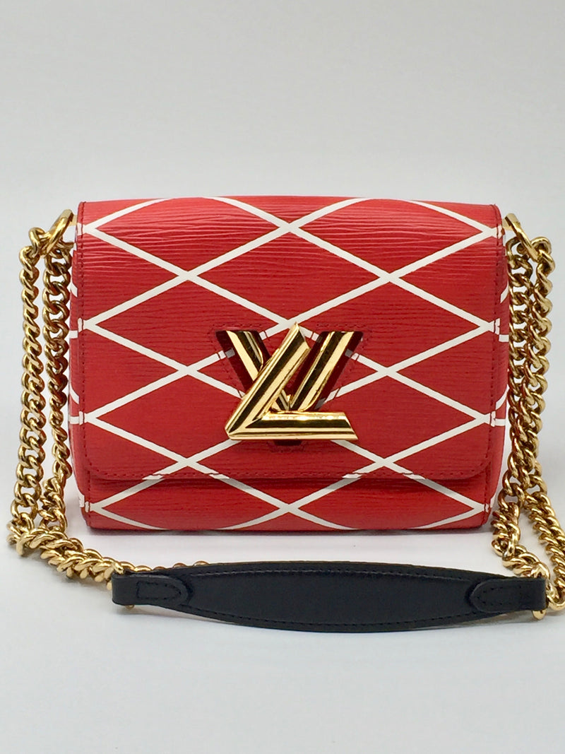 Louis Vuitton Red Epi Malletage Twist PM White Leather Metal ref.566817 -  Joli Closet