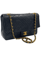 CHANEL Vintage Lambskin Medium/Large Single Flap Bag black gold hardware vintage