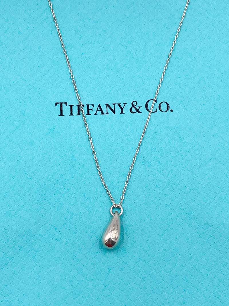 Tiffany & Co 925 Silver Elsa Peretti 12mm Teardrop Pendant Necklace