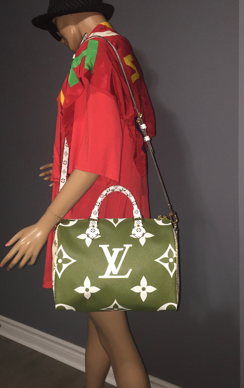 Louis Vuitton Speedy Bandouliere Monogram Giant 30 Khaki Green